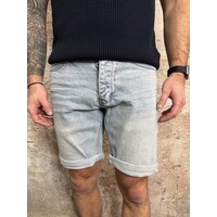 Short The Miles Light Blue