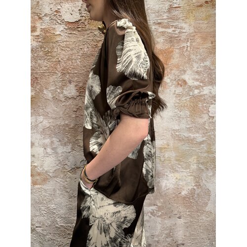 Sisters Point Venny-SS8 Top Brown Flower Sisters Point Venny-SS8 Top Brown Flower