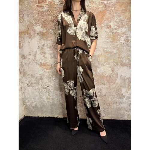 Sisters Point Venny-SS8 Top Brown Flower Sisters Point Venny-SS8 Top Brown Flower