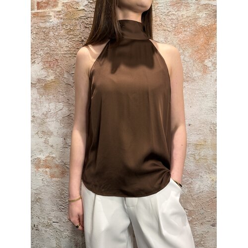 Josh V Yaniek Top Brown