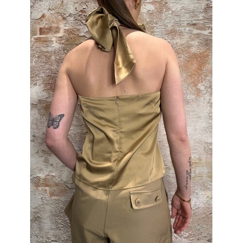 Nikkie Ribe Halter Top Tanin