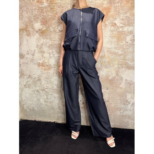Sisters Point Garwin Vest Denim