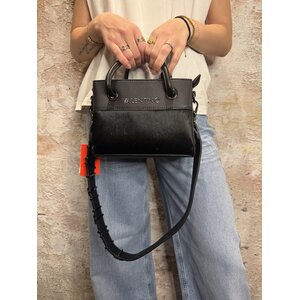 Valentino by Mario Valentino Alexia Winter Shopping Bag Nero
