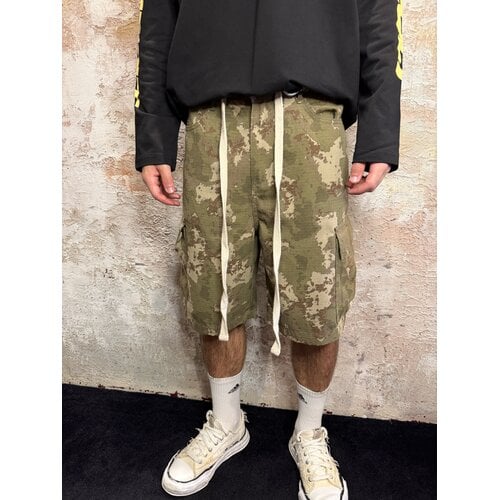 Equalité Camo Oversized Shorts Camo Equalité Camo Oversized Shorts Camo