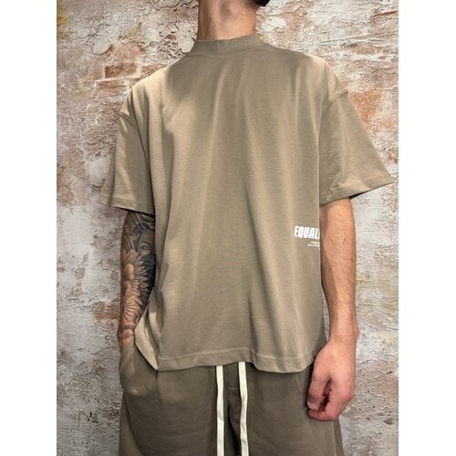 Equalité Elia Boxy Tee Taupe