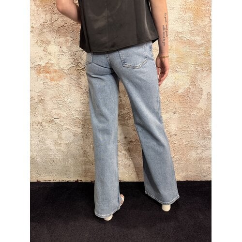 Nikkie Abigail Strass Jeans Light Blue Nikkie Abigail Strass Jeans Light Blue