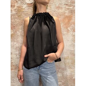 Nikkie Aivy Top Black