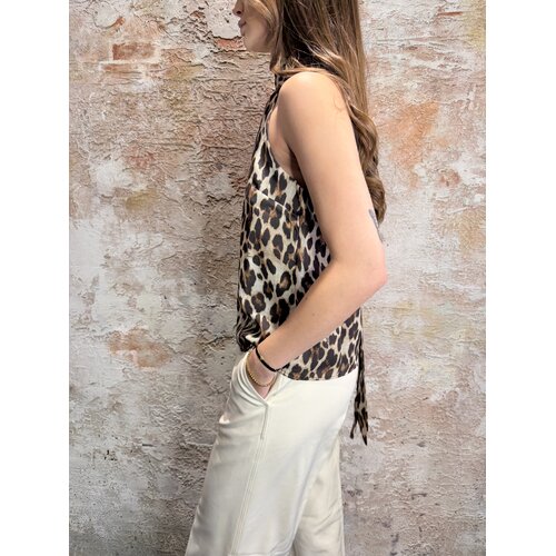 Nikkie Retiro Halter Top Cacao Nikkie Retiro Halter Top Cacao
