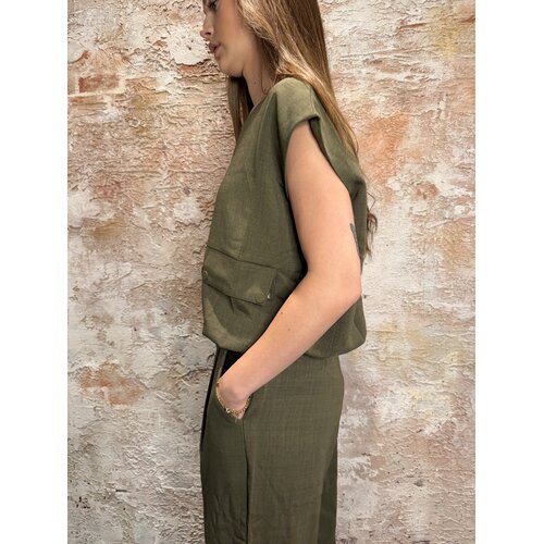 Sisters Point Garwin Vest Khaki Sisters Point Garwin Vest Khaki