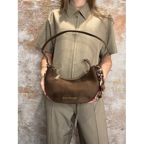 Valentino by Mario Valentino Winnie Wnter Shoulder Bag Caffe Valentino by Mario Valentino Winnie Wnter Shoulder Bag Caffe