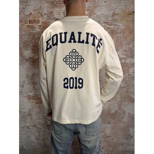 Equalité Isa Oversized Longsleeve Tee White Equalité Isa Oversized Longsleeve Tee White