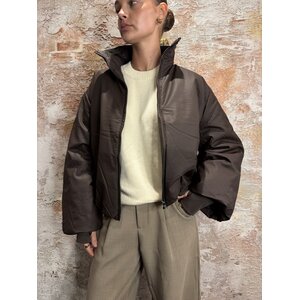Sisters Point Dinitri Short Jacket Chocolate