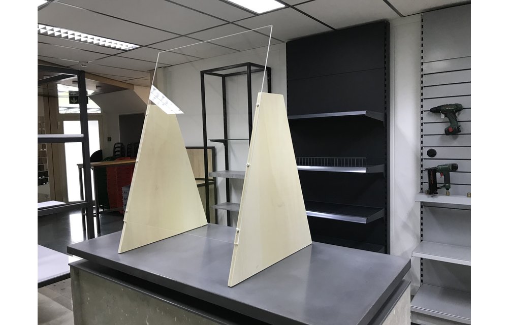 Premium Plexiglas veiligheidsscherm met voet voor balie of toonbank
