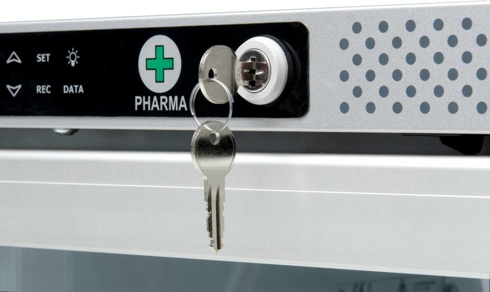 Vestfrost AKS 397 Medicine refrigerator solid door with DIN58345