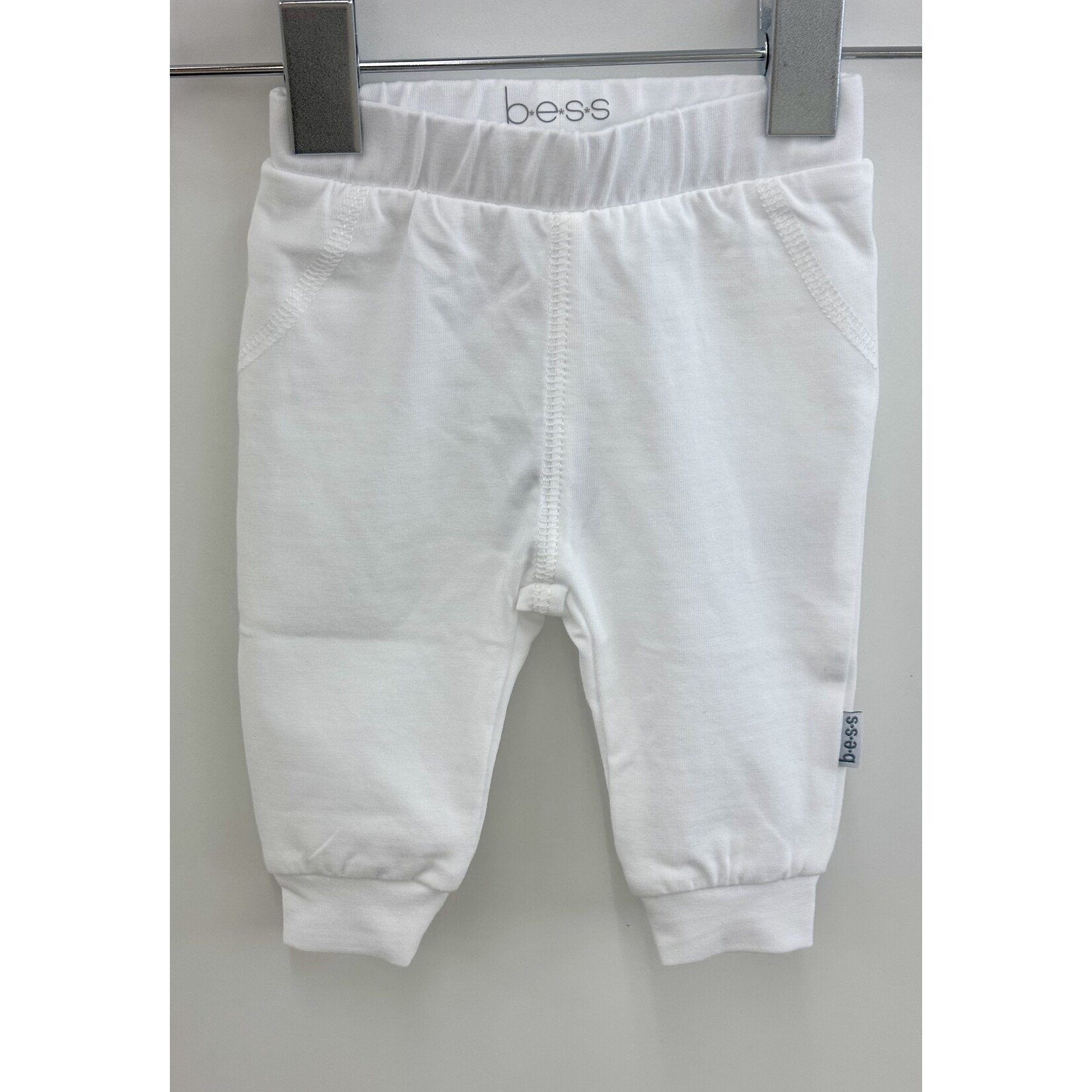 BESS Broek White