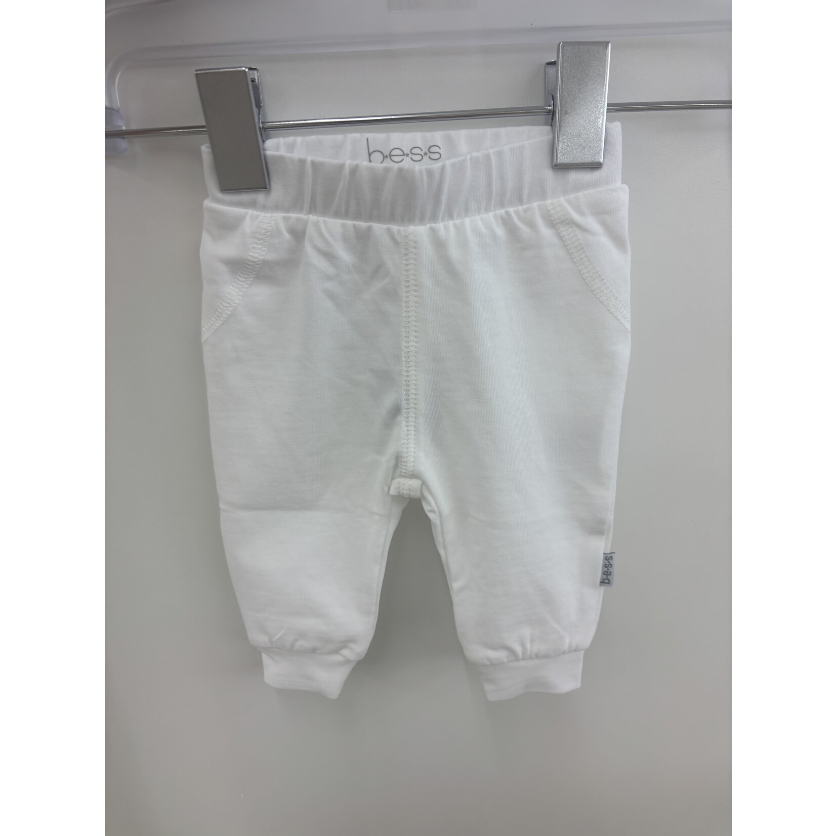 BESS Broek White