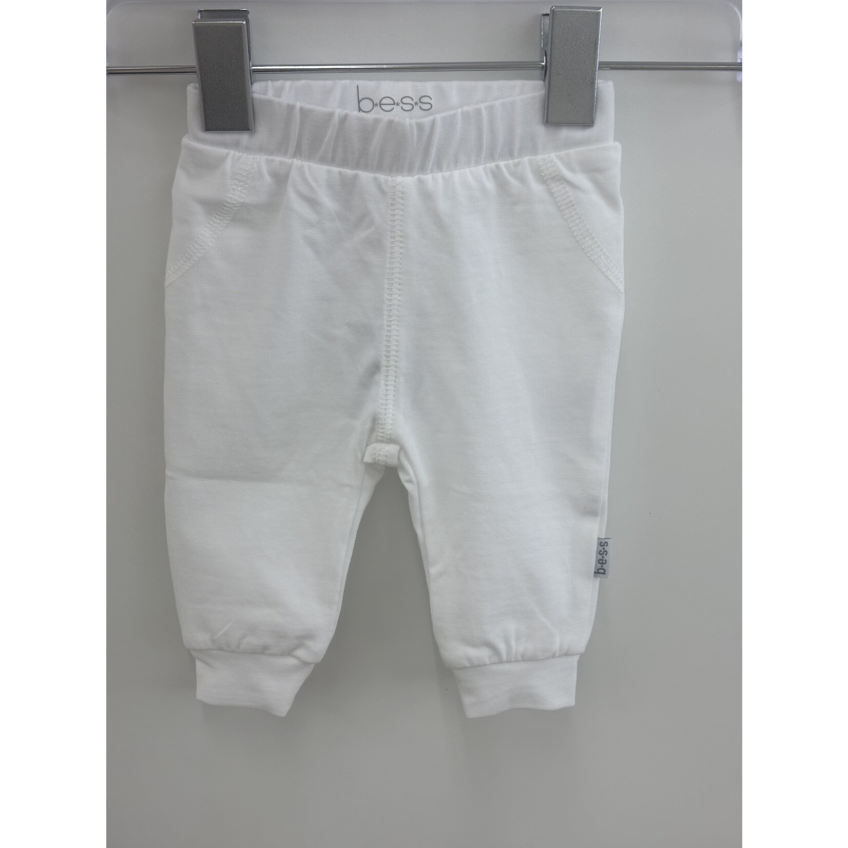 BESS Broek White
