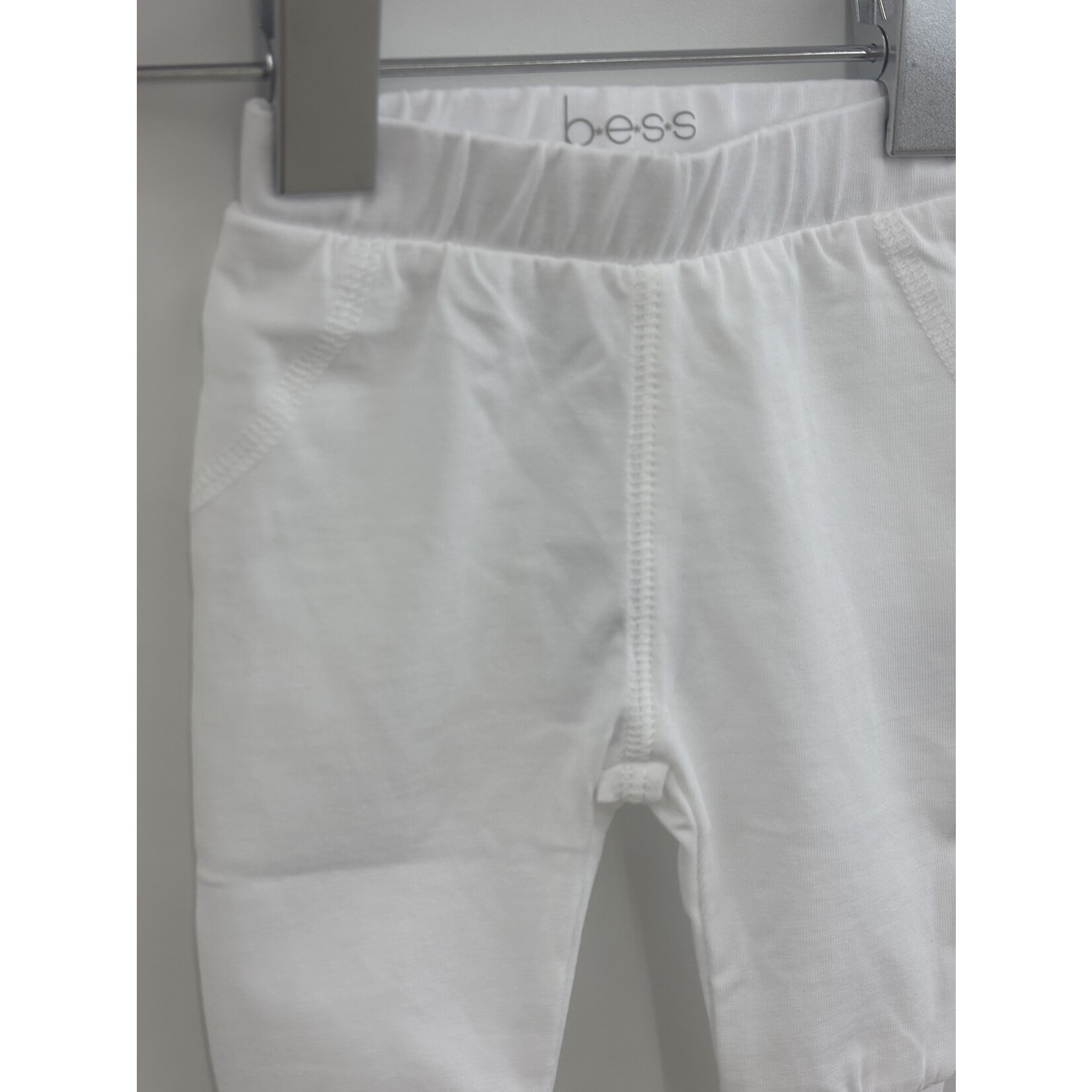 BESS Broek White