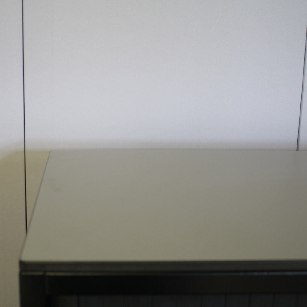 Ahrend Roldeurkast Zwart Antraciet Lichtgrijs 139 x 120 x 45