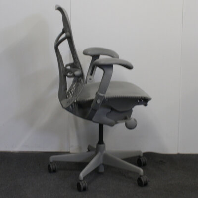 Herman Miller Mirra Bureaustoel Grijs