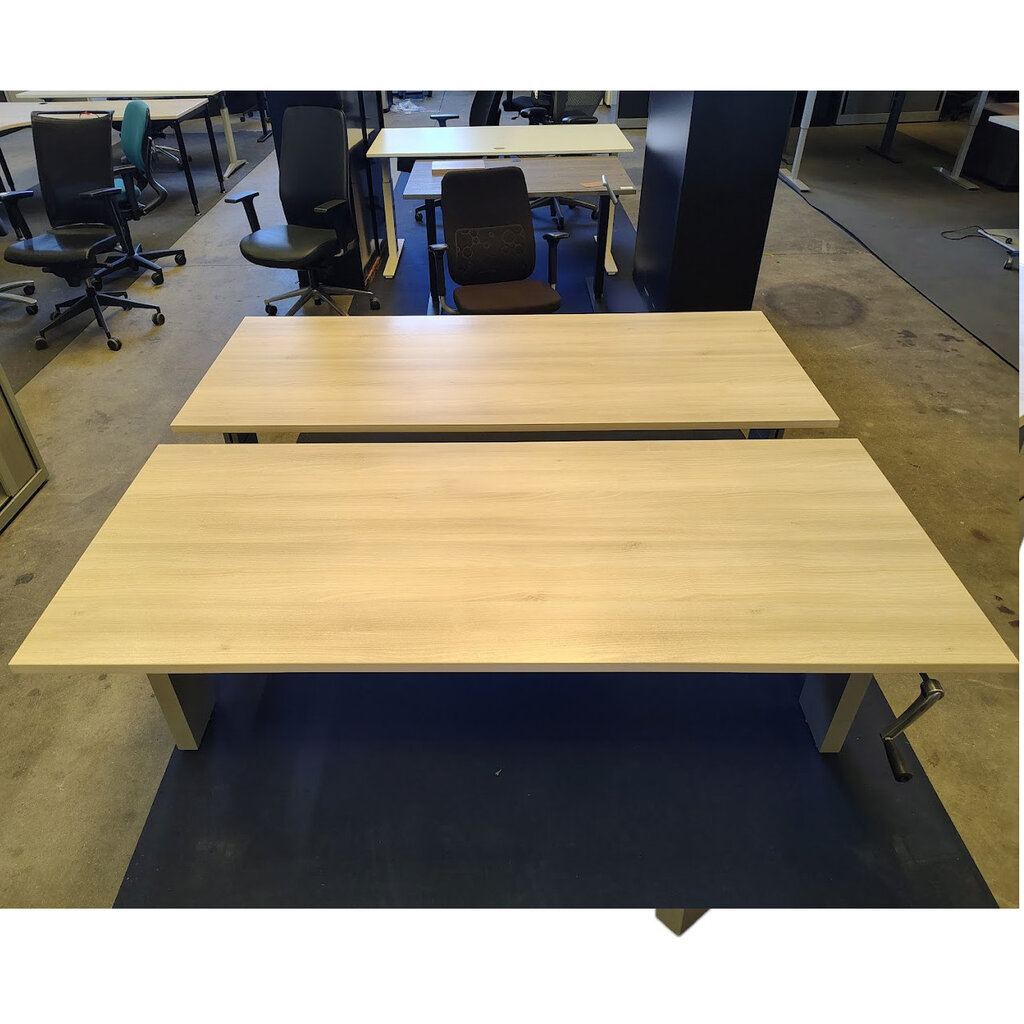 Markant Slingerbureau Bench Zilvergrijs Licht Eiken B180xD80