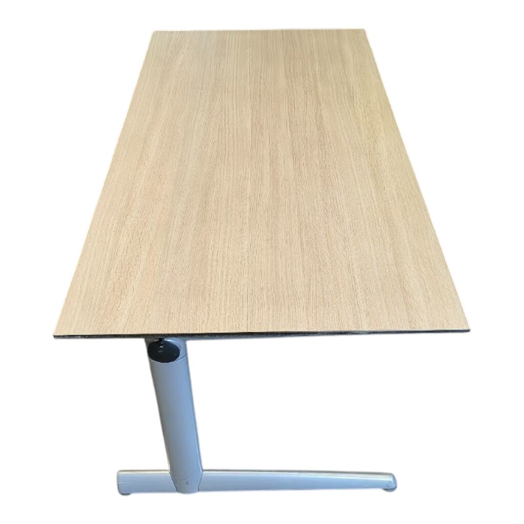 Ahrend 500 Bureau Zilvergrijs Licht Eiken B160xD80