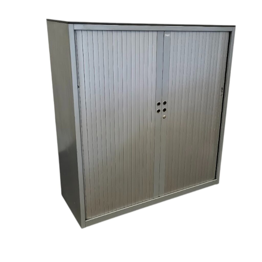 Gispen Meta Roldeurkast Zilvergrijs Zilvergrijs Lichtgrijs 132 x 120 x 47 B-keus