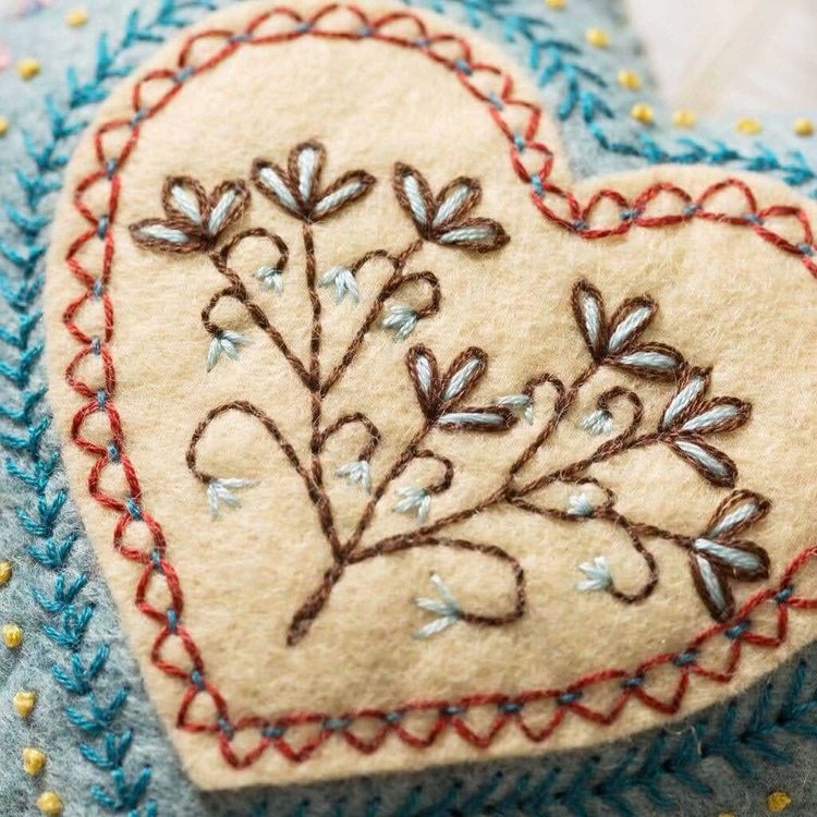 Corinne Lapierre Embroidered Heart Wool Felt Mix Kit