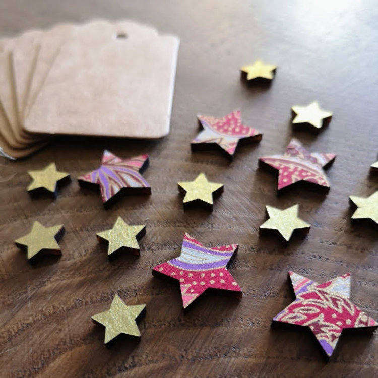 Seasons Green D.I.Y. Festive Gift Tag Kit