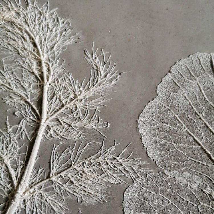 Rachel Dein Large Grey & White Fennel & Leaves Plaque