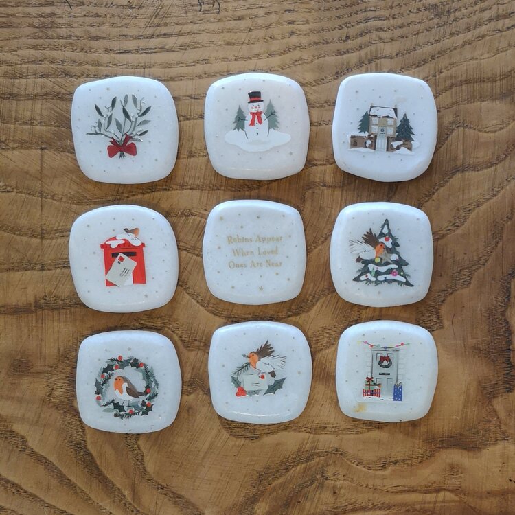 CGB Giftware Christmas Sentiment Pebble