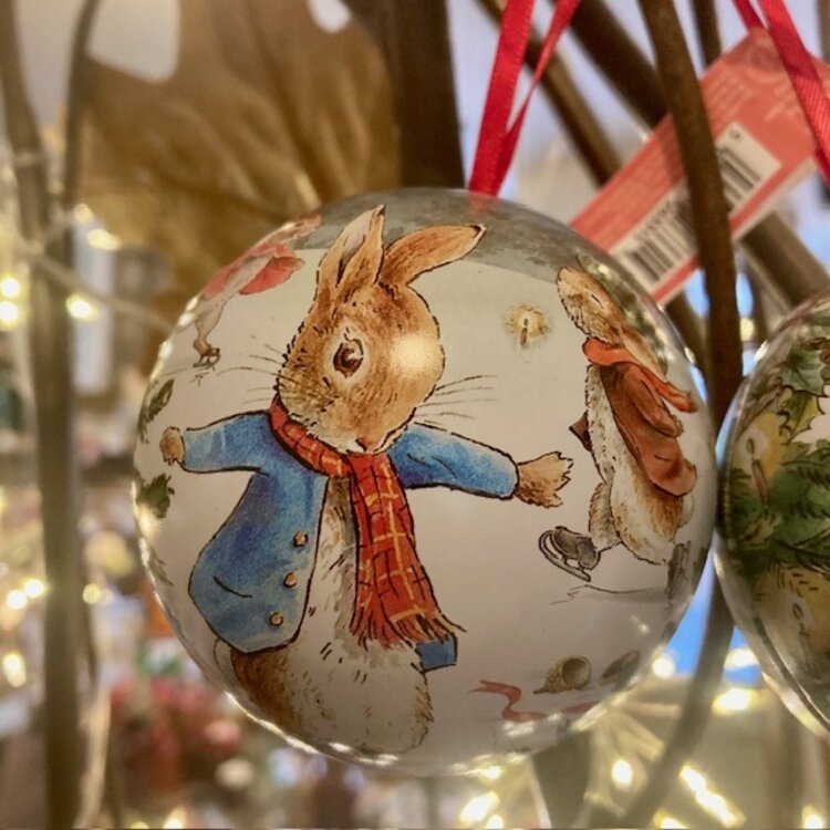Beatrix Potter Peter Rabbit Tin Bauble (Empty)
