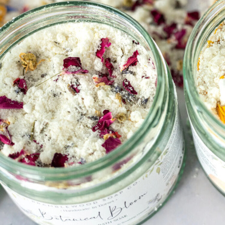 BrambleWood Botanical Bloom Bath Soak