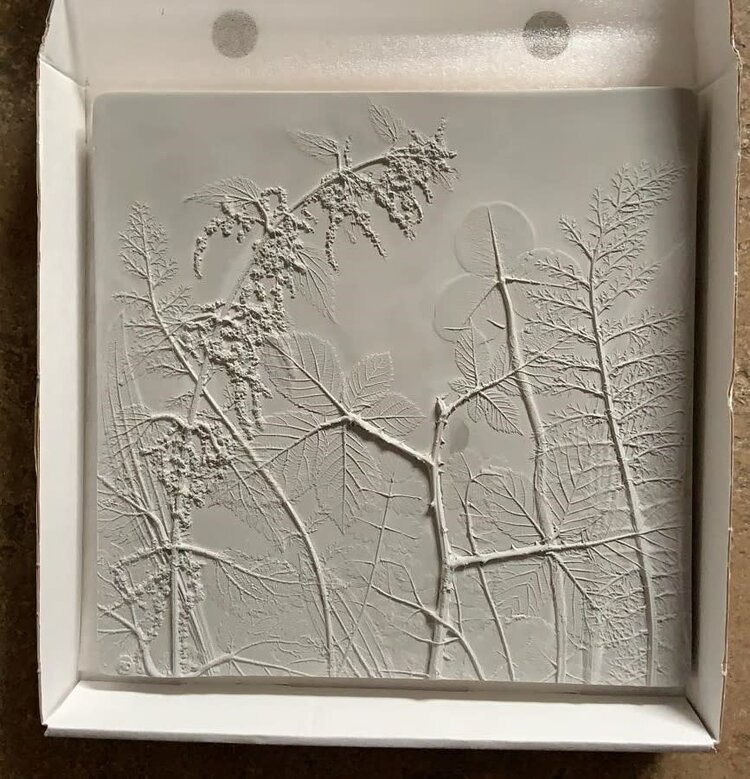 Rachel Dein Large Grey Nettle & Clover Plaque