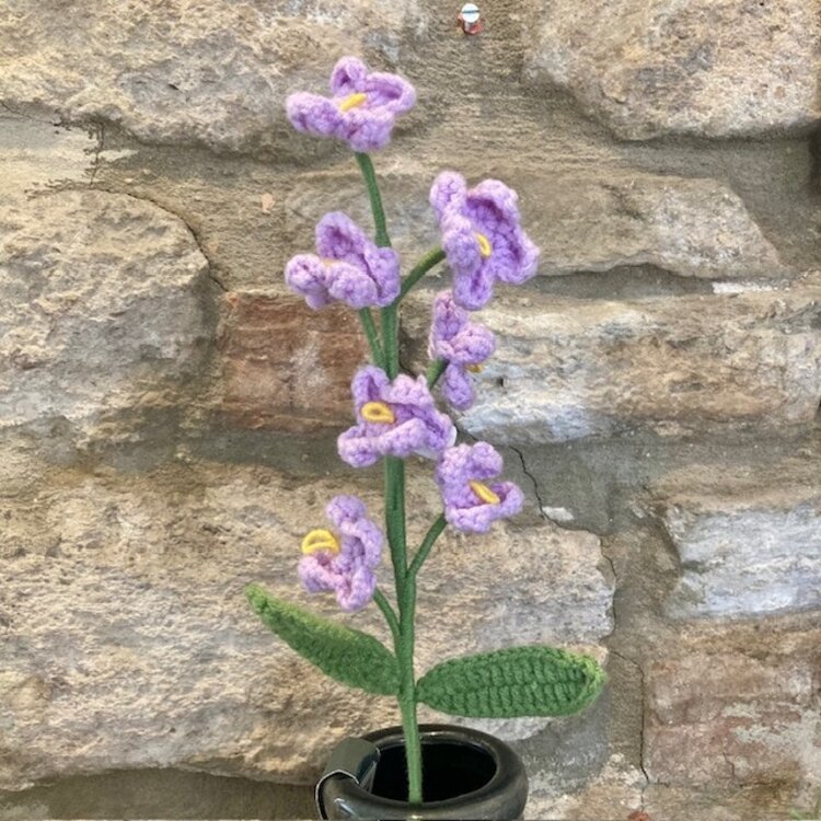 Heaven Sends Knitted Purple Daisy Stem