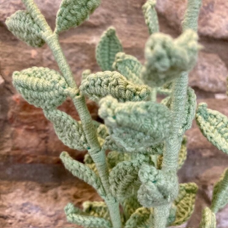 Heaven Sends Knitted Green Leaf Stem