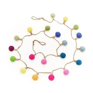 Felt So Good Handmade Felt Lightbulb Garland