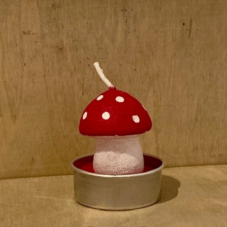 Heaven Sends Red Toadstool Tealight
