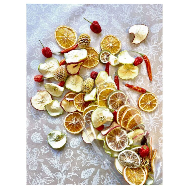 Seasons Green Dried Fruit & Chillies Mixed Bag - Pot Pourri