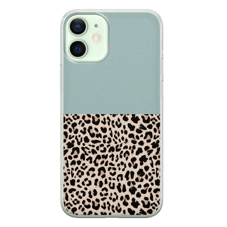 Leuke Telefoonhoesjes iPhone 12 mini siliconen hoesje - Luipaard mint