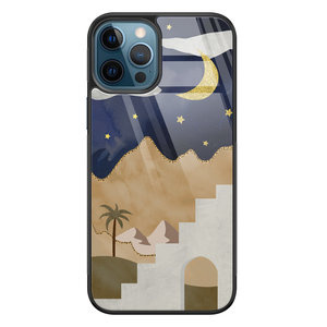 Leuke Telefoonhoesjes iPhone 12 glazen hardcase - Desert night