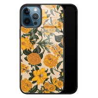 Leuke Telefoonhoesjes iPhone 12 glazen hardcase - Retro flowers