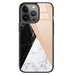 Leuke Telefoonhoesjes iPhone 13 Pro glazen hardcase - Marmer zwart bruin