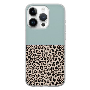 Leuke Telefoonhoesjes iPhone 14 Pro siliconen hoesje - Luipaard mint