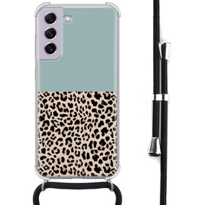 Leuke Telefoonhoesjes Samsung Galaxy S21 FE hoesje met koord - Luipaard mint