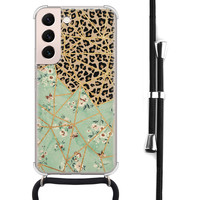 Leuke Telefoonhoesjes Samsung Galaxy S22 hoesje met koord - Luipaard flower print