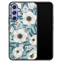 Leuke Telefoonhoesjes Samsung Galaxy A54 hoesje - Witte bloemen