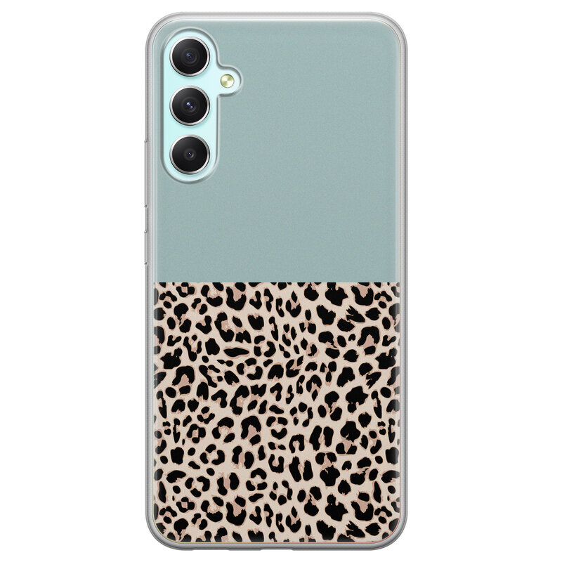 Leuke Telefoonhoesjes Samsung Galaxy A34 siliconen hoesje - Luipaard mint