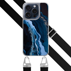 Leuke Telefoonhoesjes iPhone 15 Pro hoesje met zwart koord - Marmer lagoon blauw