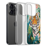 Leuke Telefoonhoesjes iPhone 15 Pro hybride hoesje - Tijger in de jungle